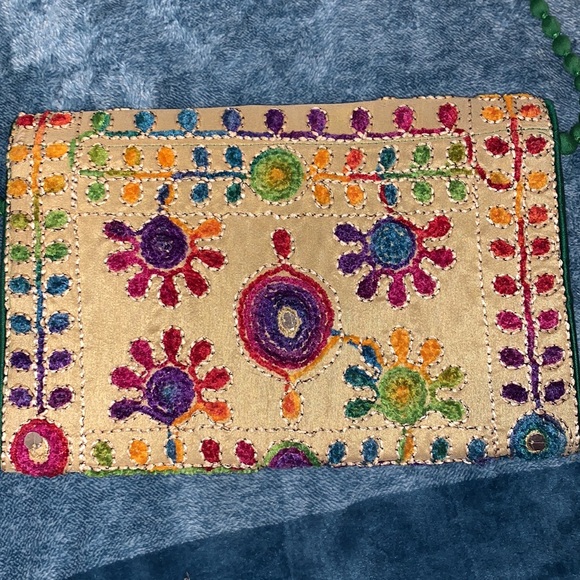 Rainbow elephant embroidered envelope clutch - Picture 5 of 7